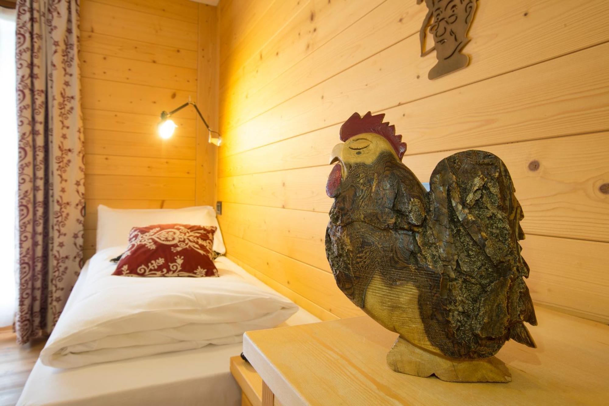 Hotel De Gletscher غريسّوني لا ترينيتي المظهر الخارجي الصورة